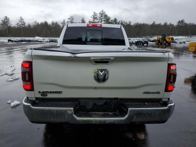 3C6UR5FL0NG118453 - 2022 RAM 2500 LARAMIE WHITE photo 6