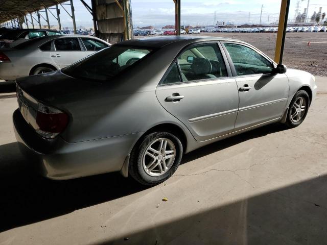 4T1BE32K55U605699 - 2005 TOYOTA CAMRY LE SILVER photo 3