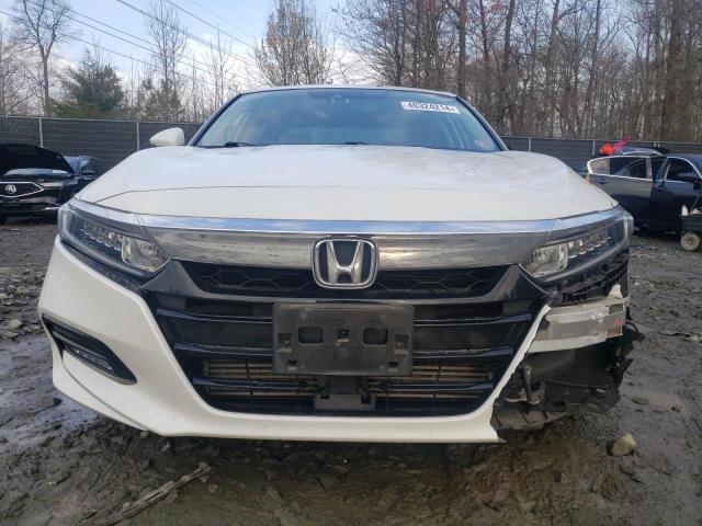 1HGCV1F50JA202079 - 2018 HONDA ACCORD EXL WHITE photo 5