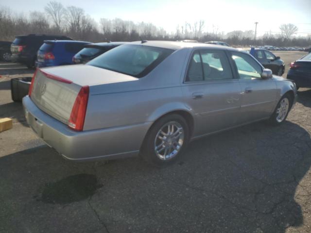 1G6KD57997U203764 - 2007 CADILLAC DTS SILVER photo 3