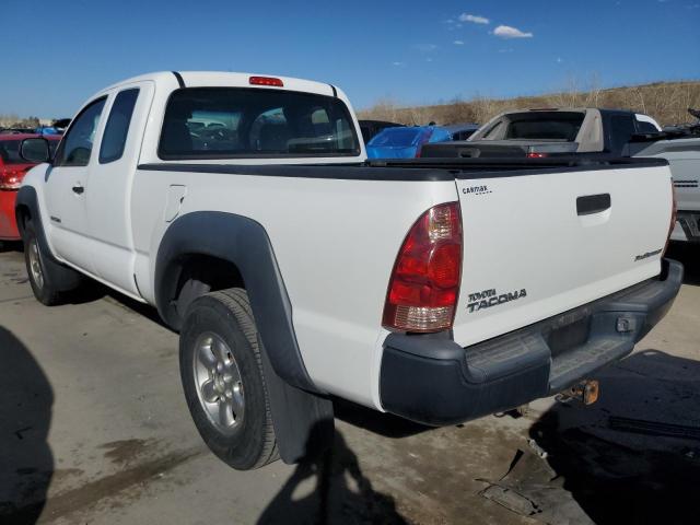 5TETX62N46Z300993 - 2006 TOYOTA TACOMA PRERUNNER ACCESS CAB WHITE photo 2