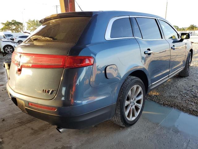 2LMHJ5FK3JBL01111 - 2018 LINCOLN MKT BLUE photo 3