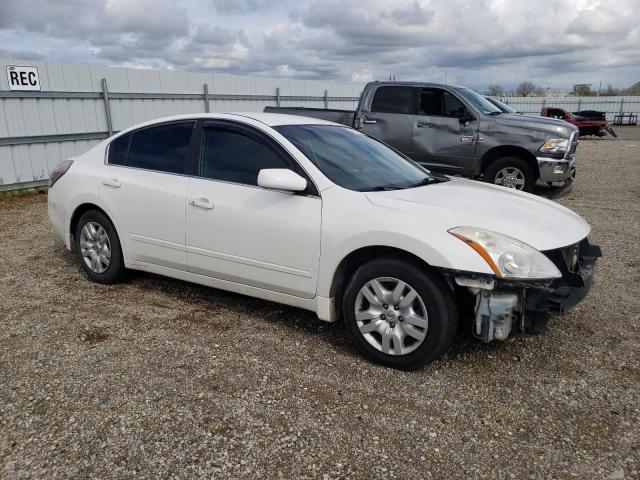 1N4AL2AP8AN402457 - 2010 NISSAN ALTIMA BASE WHITE photo 4