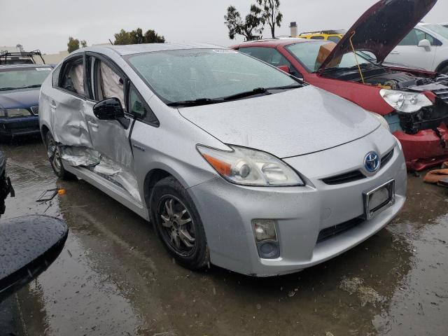 JTDKN3DU0A0084640 - 2010 TOYOTA PRIUS SILVER photo 4