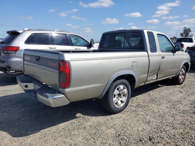 1N6DD26S1YC353218 - 2000 NISSAN FRONTIER KING CAB XE SILVER photo 3