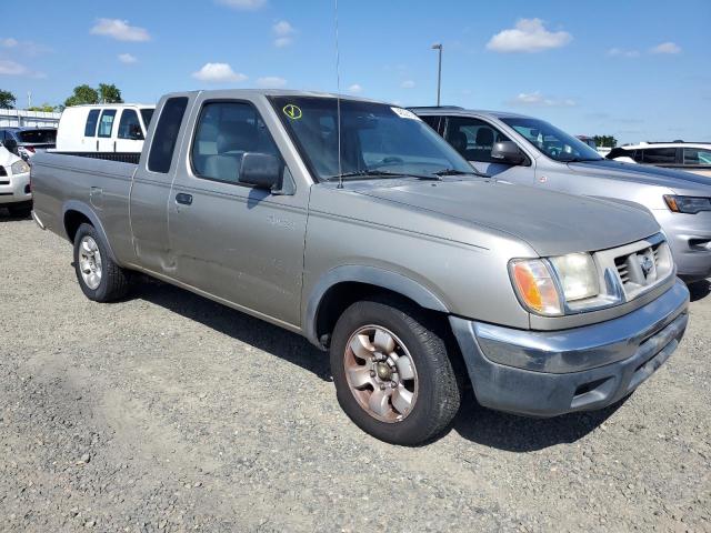1N6DD26S1YC353218 - 2000 NISSAN FRONTIER KING CAB XE SILVER photo 4