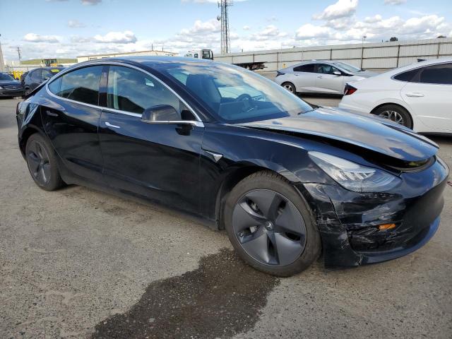 5YJ3E1EB7KF361261 - 2019 TESLA MODEL 3 BLACK photo 4