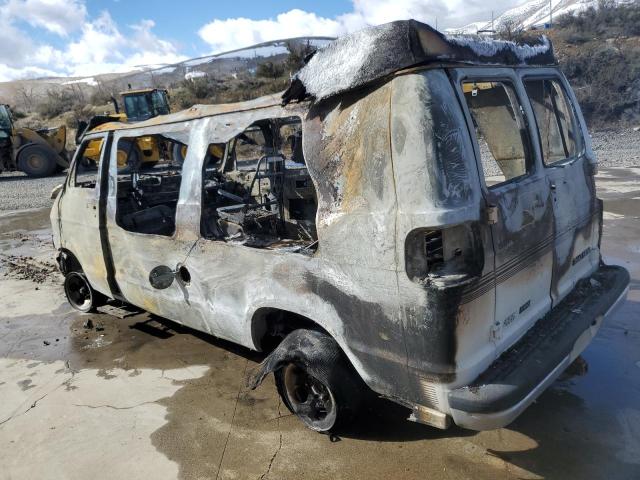 2B6HB11ZXWK114471 - 1998 DODGE RAM VAN B1500 BURN photo 2