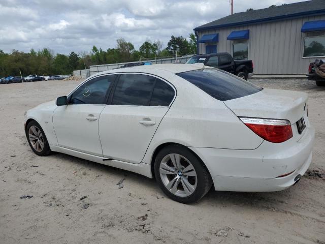 WBANU53519C117366 - 2009 BMW 528 I WHITE photo 2