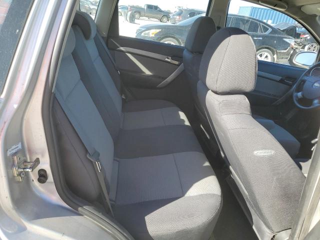 KL1TD66E49B306599 - 2009 CHEVROLET AVEO LS SILVER photo 10