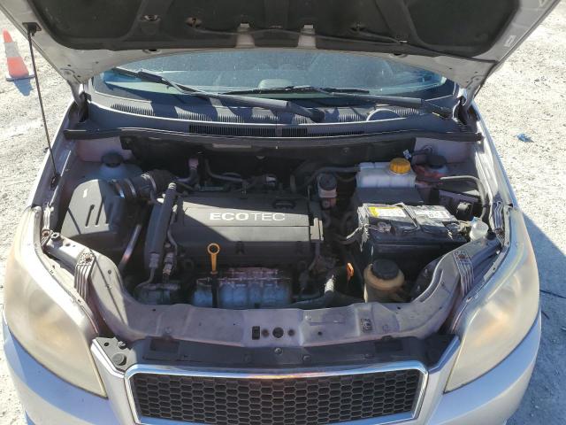 KL1TD66E49B306599 - 2009 CHEVROLET AVEO LS SILVER photo 11