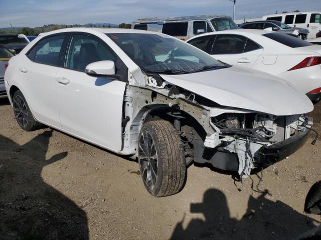 2T1BURHE6JC014560 - 2018 TOYOTA COROLLA L WHITE photo 4