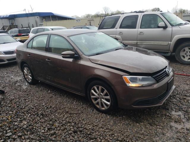 3VWDZ7AJ7BM358605 - 2011 VOLKSWAGEN JETTA SE BROWN photo 4