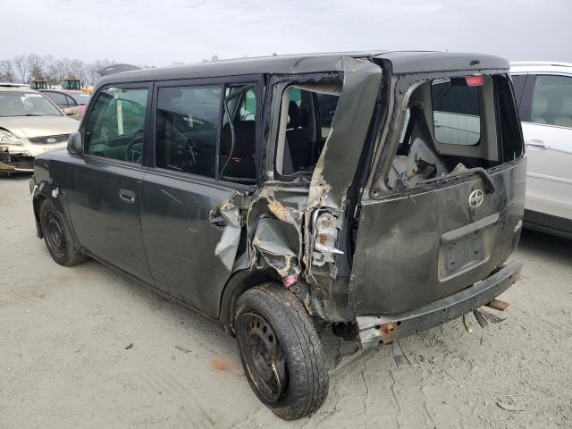 JTLKT324064045317 - 2006 TOYOTA SCION XB GRAY photo 2