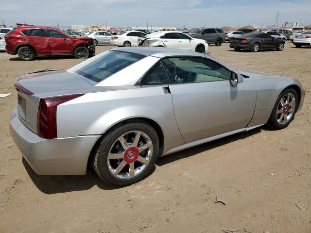 1G6YV34A055601334 - 2005 CADILLAC XLR SILVER photo 3