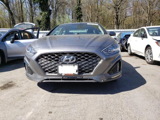 5NPE34AF6KH773813 - 2019 HYUNDAI SONATA LIMITED SILVER photo 5