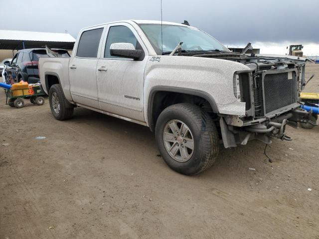 3GTU2MEC9JG396593 - 2018 GMC SIERRA K1500 SLE WHITE photo 4