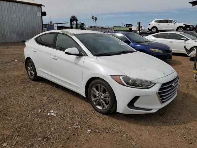 5NPD84LF1HH044928 - 2017 HYUNDAI ELANTRA SE WHITE photo 4