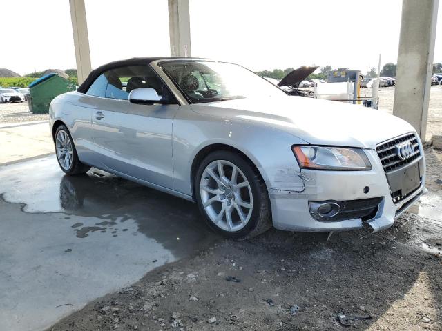 WAUAFAFH5BN013965 - 2011 AUDI A5 PREMIUM SILVER photo 4