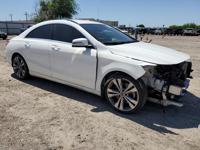 WDDSJ4EB7KN748425 - 2019 MERCEDES-BENZ CLA 250 WHITE photo 4