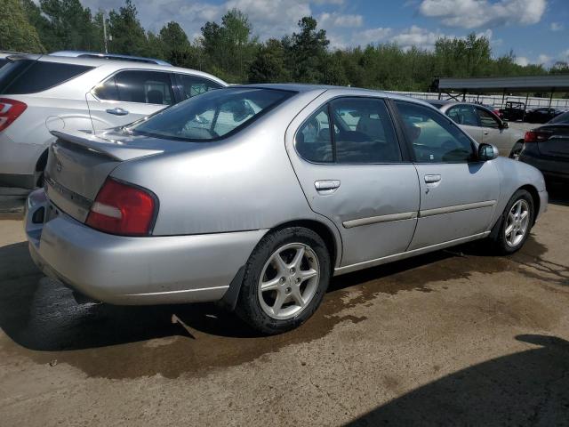 1N4DL01A4YC148734 - 2000 NISSAN ALTIMA XE SILVER photo 3