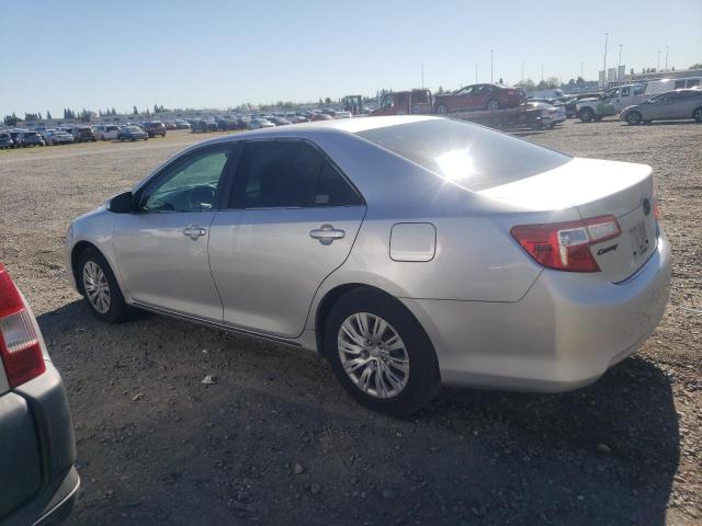4T1BF1FK7CU074949 - 2012 TOYOTA CAMRY BASE SILVER photo 2