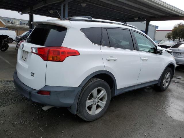 2T3RFREVXDW089978 - 2013 TOYOTA RAV4 XLE WHITE photo 3