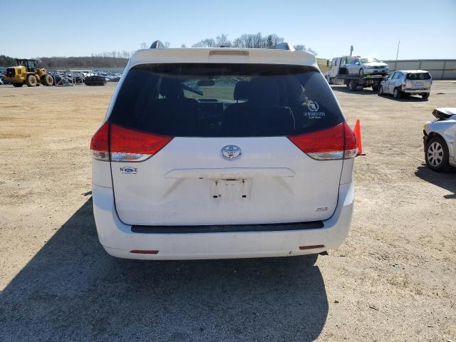 5TDYK3DC4DS383561 - 2013 TOYOTA SIENNA XLE WHITE photo 6