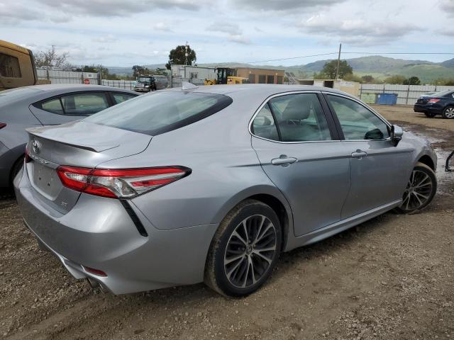 4T1B11HK0KU218528 - 2019 TOYOTA CAMRY L SILVER photo 3