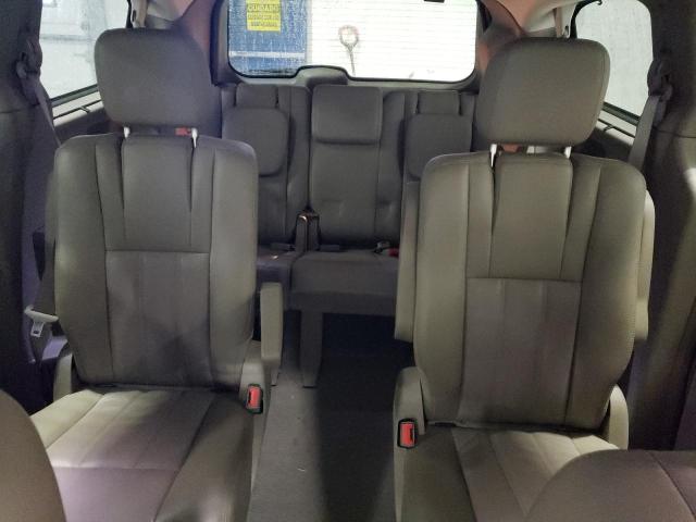 2A4RR8DG2BR799639 - 2011 CHRYSLER TOWN & COU TOURING L CREAM photo 10