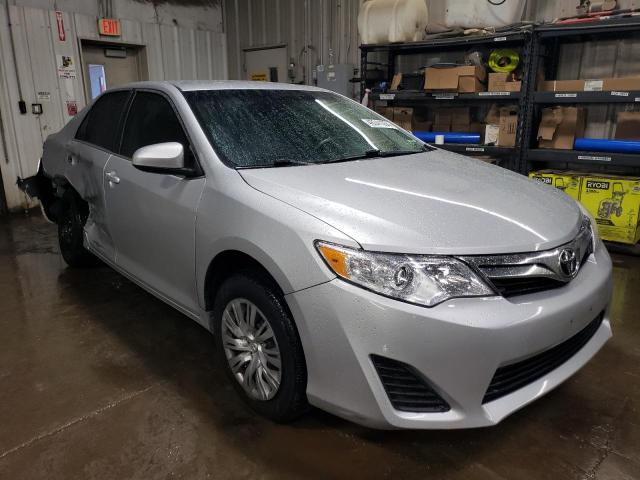 4T4BF1FKXER431100 - 2014 TOYOTA CAMRY L SILVER photo 4