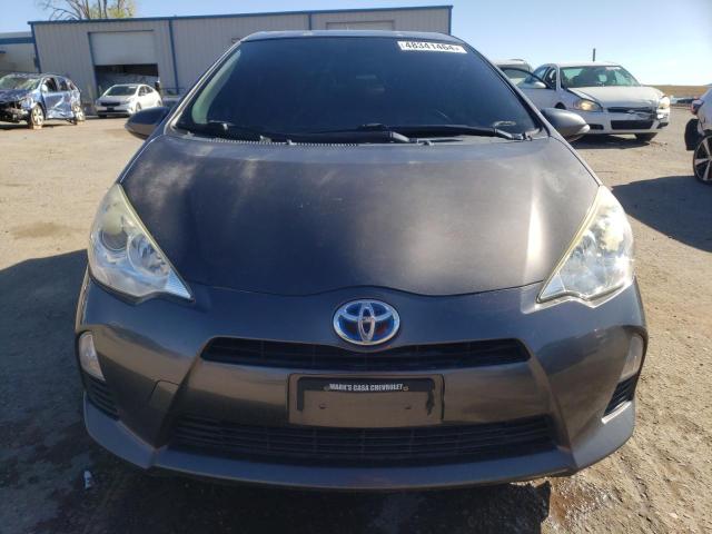 JTDKDTB37E1567989 - 2014 TOYOTA PRIUS C GRAY photo 5