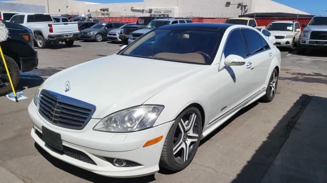 WDDNG71X18A223262 - 2008 MERCEDES-BENZ S 550 WHITE photo 2