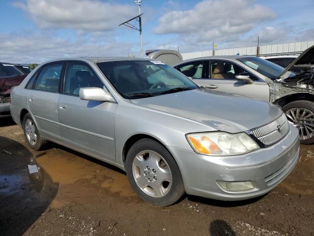 4T1BF28B82U241272 - 2002 TOYOTA AVALON XL SILVER photo 4