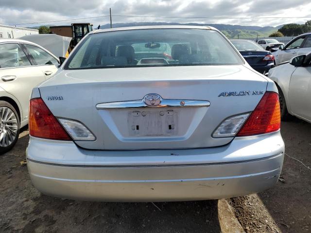 4T1BF28B82U241272 - 2002 TOYOTA AVALON XL SILVER photo 6