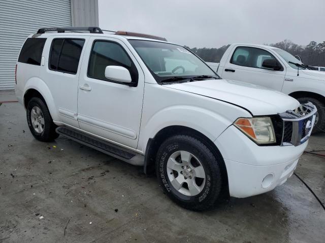 5N1AR18U25C739475 - 2005 NISSAN PATHFINDER LE თეთრი ფოტო 4