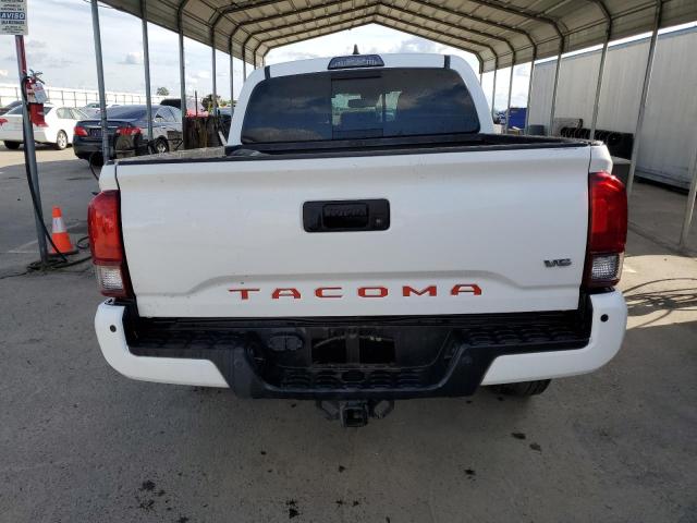 3TMCZ5AN3JM121663 - 2018 TOYOTA TACOMA DOUBLE CAB WHITE photo 6