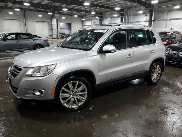 2011 VOLKSWAGEN TIGUAN S, 