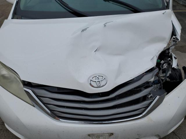 5TDYK3DCXES486064 - 2014 TOYOTA SIENNA XLE WHITE photo 12