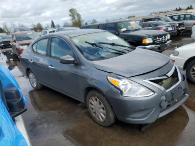 3N1CN7AP4GL843122 - 2016 NISSAN VERSA S GRAY photo 4