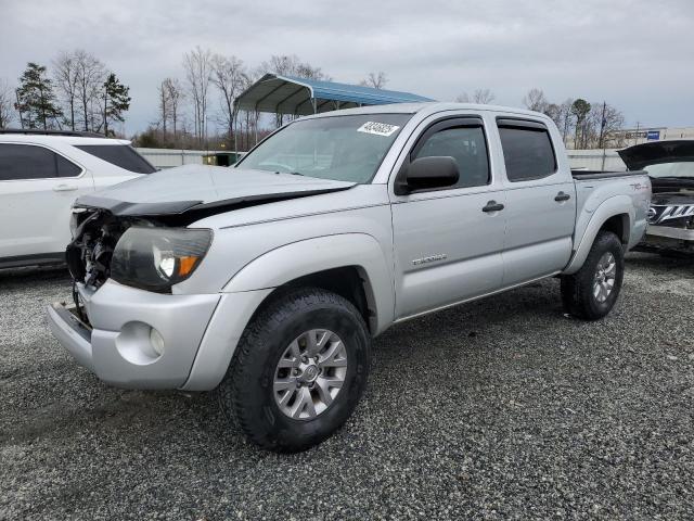 3TMJU4GN3BM121395 - 2011 TOYOTA TACOMA DOUBLE CAB PRERUNNER SILVER photo 1