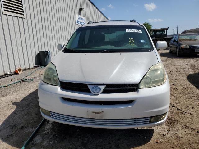 5TDZA22C74S061758 - 2004 TOYOTA SIENNA XLE WHITE photo 5