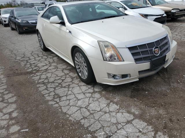 1G6DL1ED2B0136677 - 2011 CADILLAC CTS PERFORMANCE COLLECTION WHITE photo 4