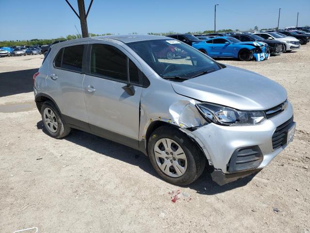 KL7CJKSB6HB094872 - 2017 CHEVROLET TRAX LS SILVER photo 4