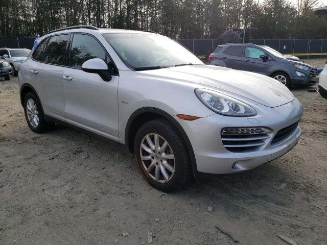 WP1AF2A26DLA40441 - 2013 PORSCHE CAYENNE SILVER photo 4