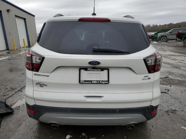 1FMCU9G99HUA42631 - 2017 FORD ESCAPE SE WHITE photo 6