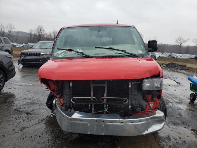 1GCWGGCA5D1169918 - 2013 CHEVROLET EXPRESS G2 RED photo 5