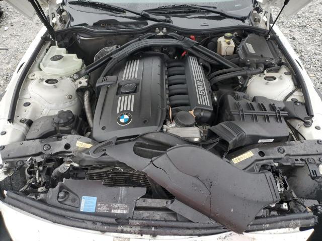 WBALM53519E376595 - 2009 BMW Z4 SDRIVE30I WHITE photo 11