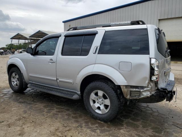 5N1AR18UX6C617576 - 2006 NISSAN PATHFINDER LE 银色 照片 2