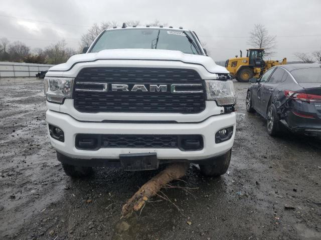 3C6UR5DL0NG222394 - 2022 RAM 2500 BIG HORN/LONE STAR WHITE photo 5